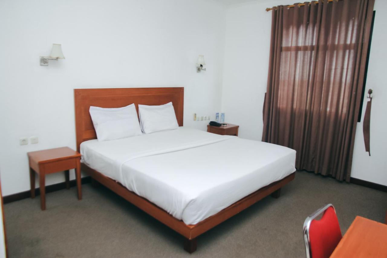 Hotel Bumi Asih Padangsidimpuan Batubelubang Экстерьер фото